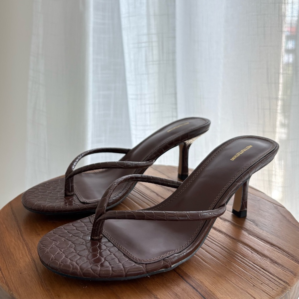 PrettyLittleThing Brown Toe Thong Heels